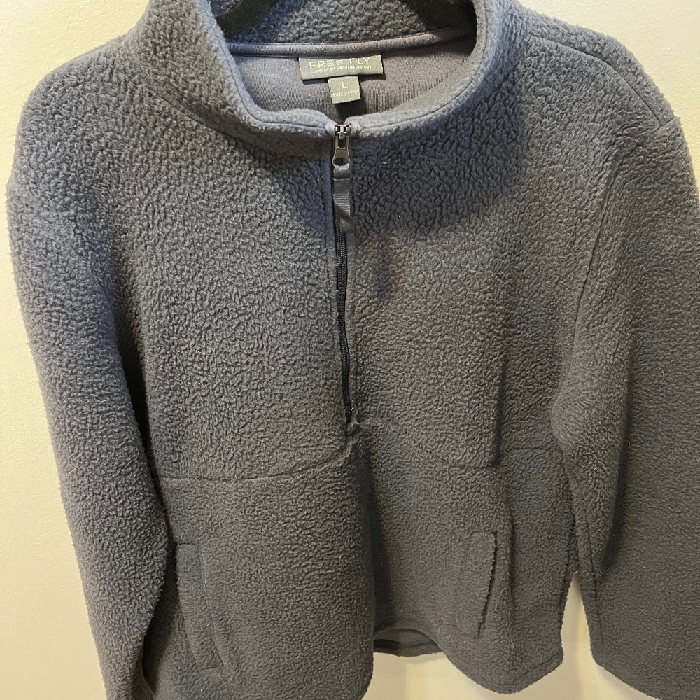 Free fly fleece pullover bamboo Sherpa kangaroo pocket size large gray